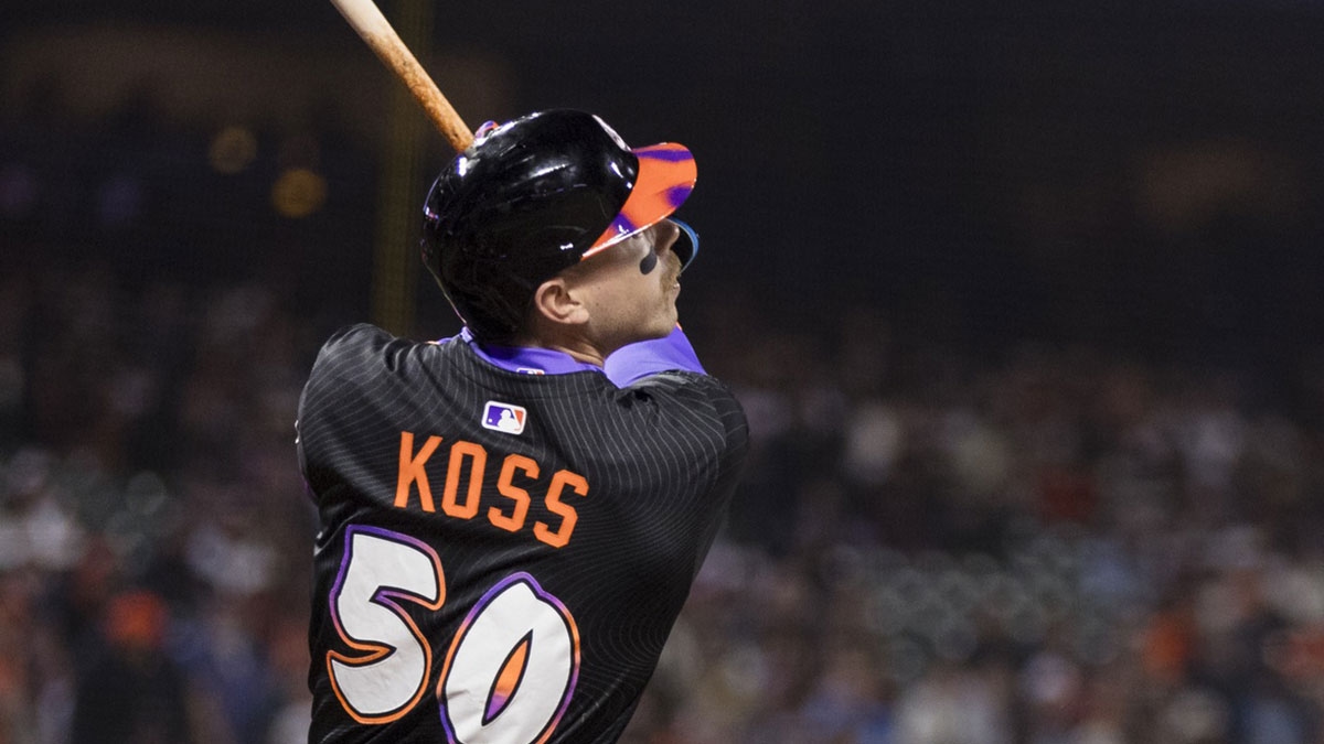 Giants' Christian Koss hits bouncing 2-run homer vs. Marlins