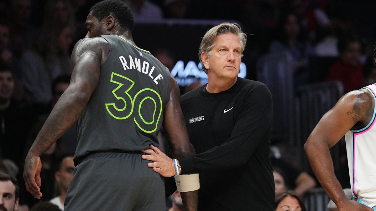 Chris Finch's 2-word mic drop on Julius Randle, Naz Reid's Timberwolves future
