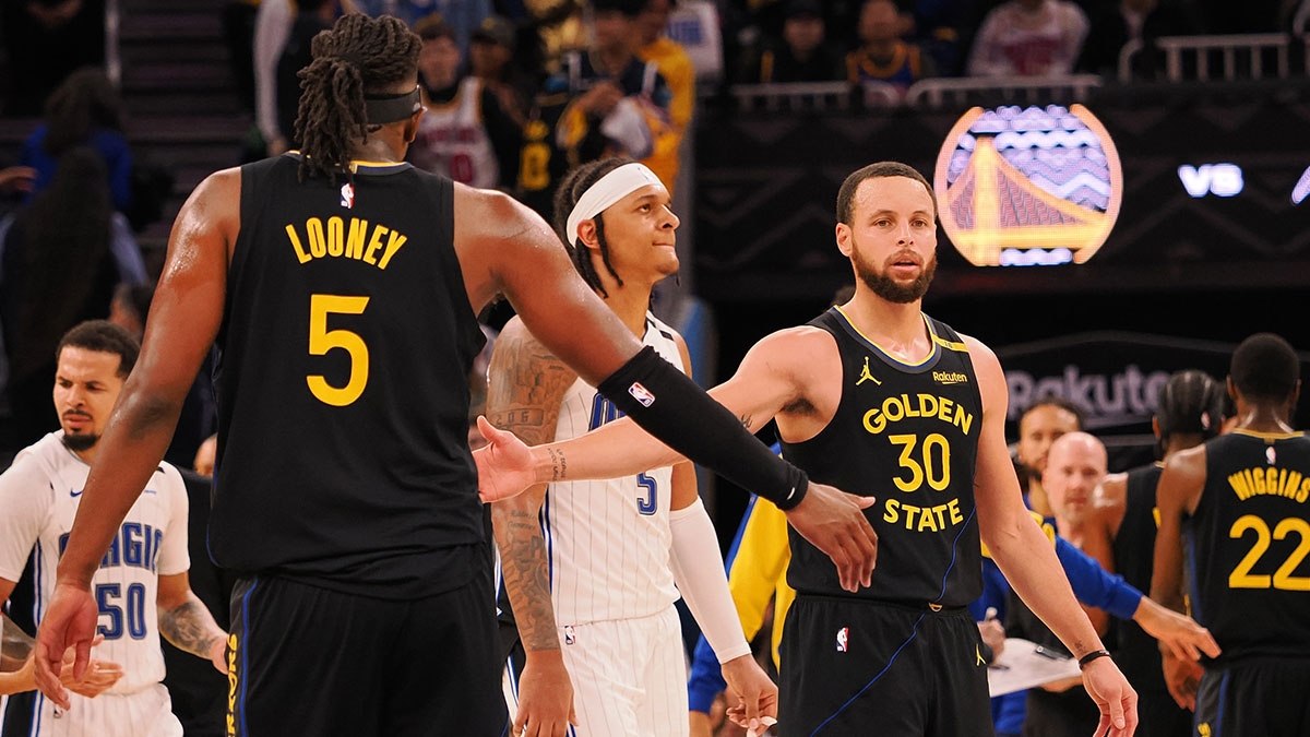 Warriors star Stephen Curry's powerful reaction to Kevon Looney's farewell message