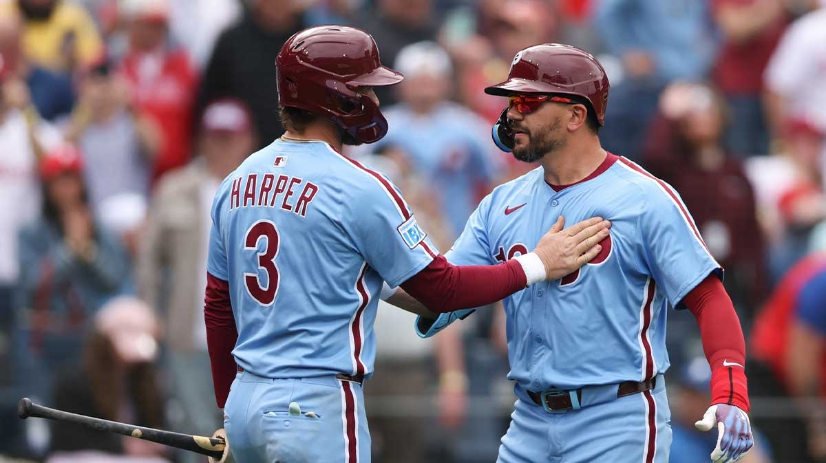 Bryce Harper one-ups Kyle Schwarber bomb in style