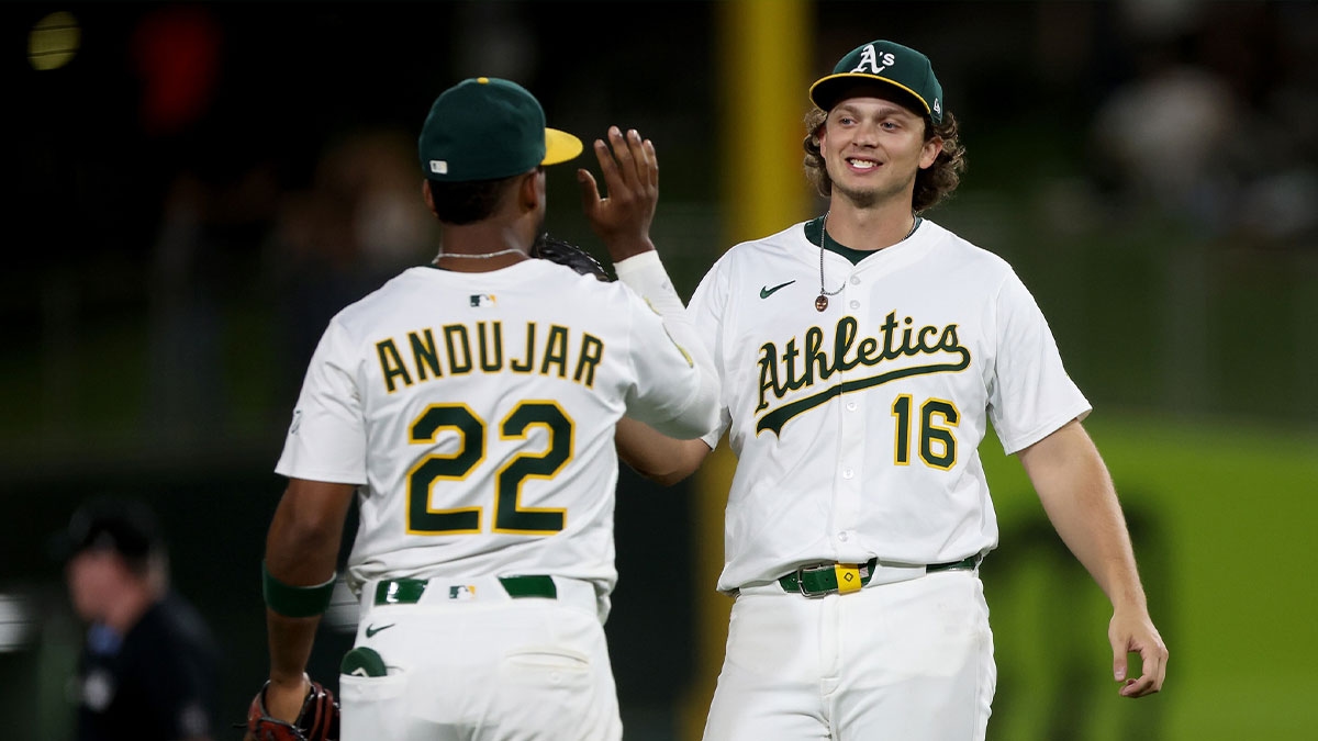 Athletics' Nick Kurtz calls game with insane grab vs. Mariners