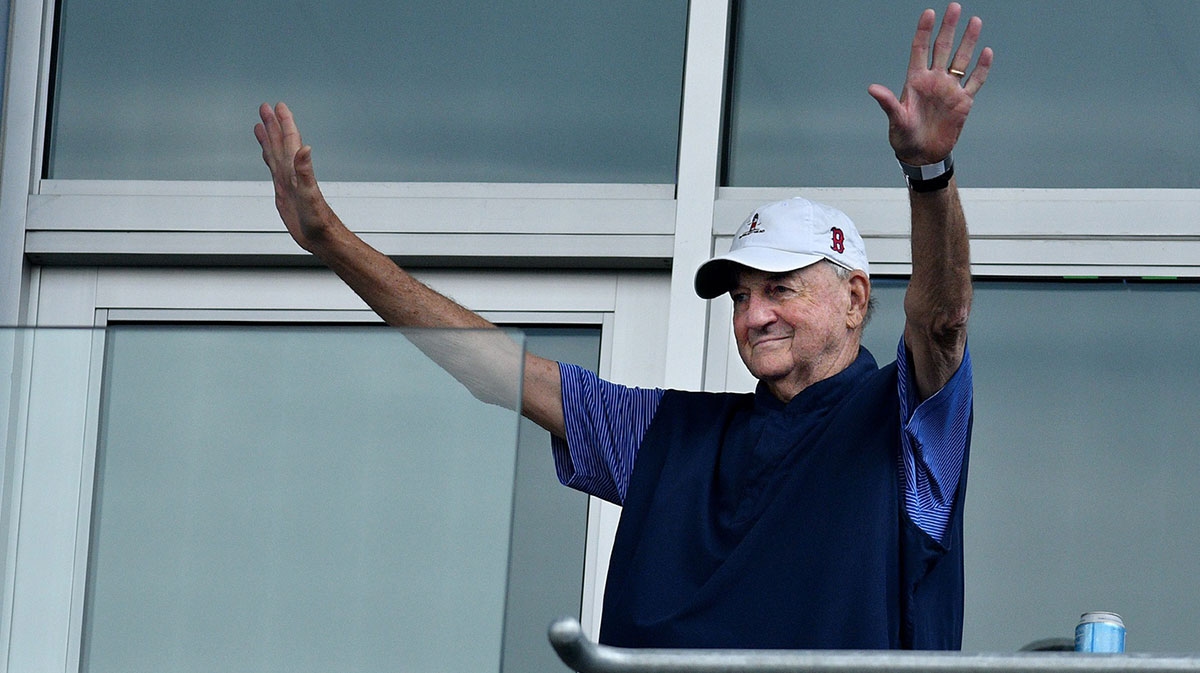 UConn legend Jim Calhoun shares wish for Thunder's Mark Daigneault after NBA Finals