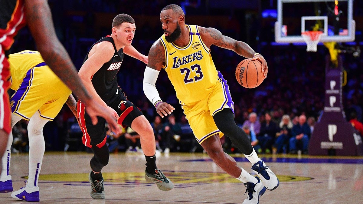 NBA rumors: Bill Simmons, Zach Lowe ponder Lakers-Heat LeBron James trade