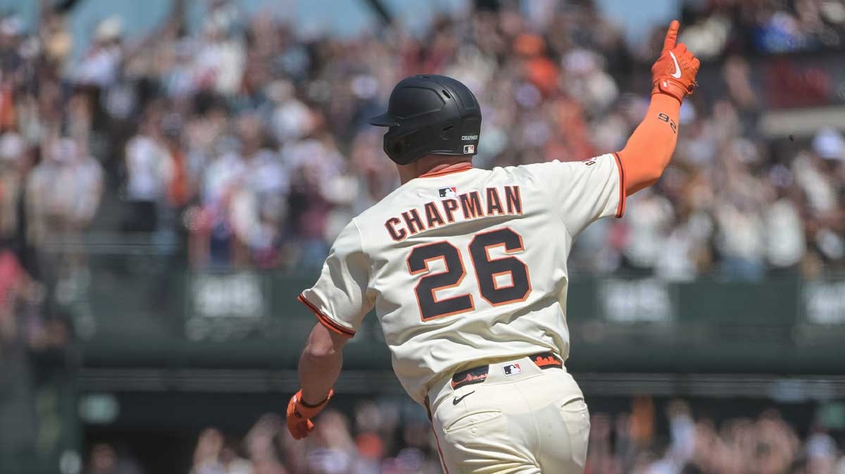 Crucial Matt Chapman injury update surfaces before Giants-Dodgers game