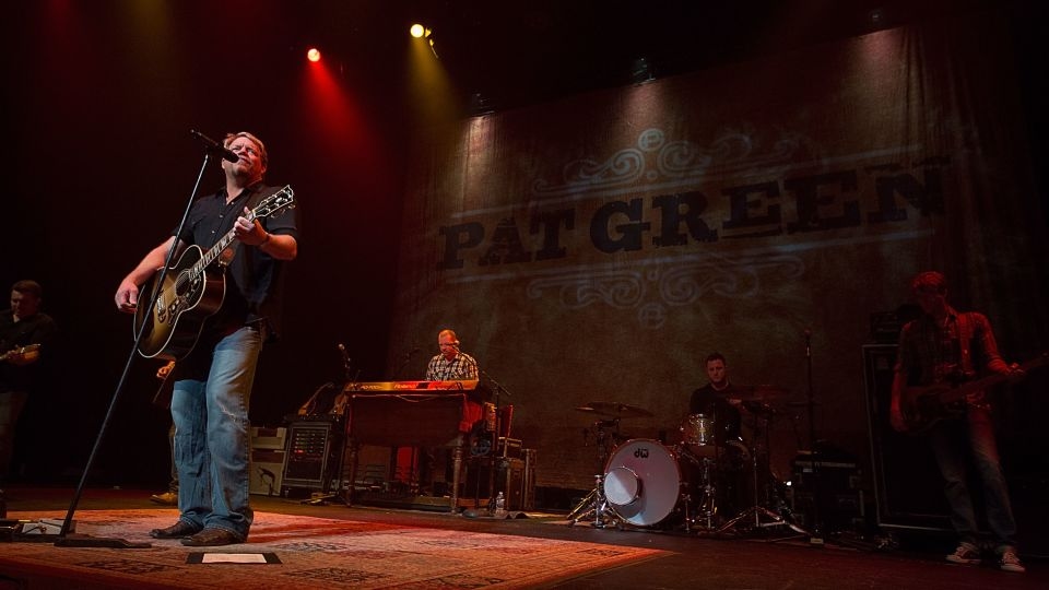 Country singer Pat Green shares his family suffered ‘heartbreaking loss' after devastating Texas floods