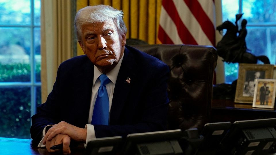 Trump veers toward the ‘madman theory' while his aides are trying to sound sane