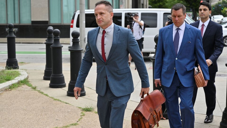 Judge gives ex-officer nearly 3 years in Breonna Taylor raid, rebuffs DOJ call for no prison time