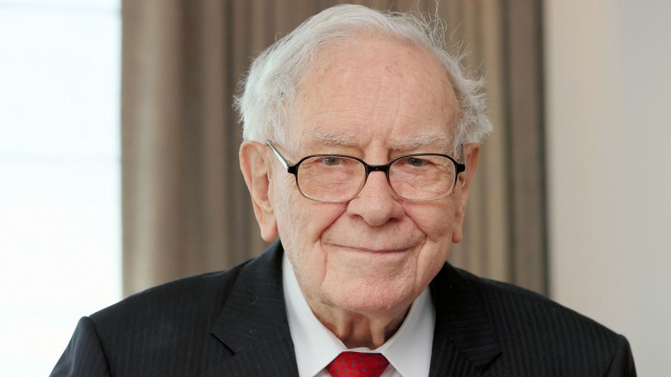 Warren Buffett reveals to WSJ why he's stepping down from Berkshire Hathaway