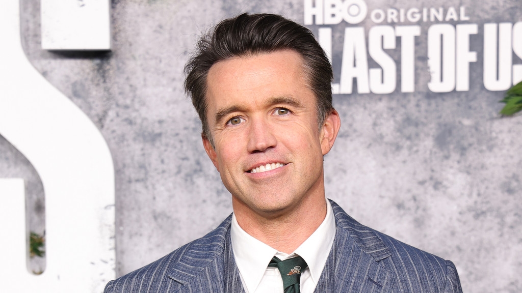 Rob McElhenney files to change his name to 'Rob Mac'