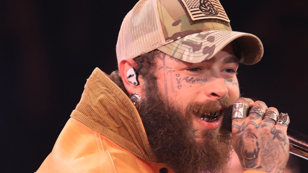 Post Malone splits from girlfriend Christy Lee