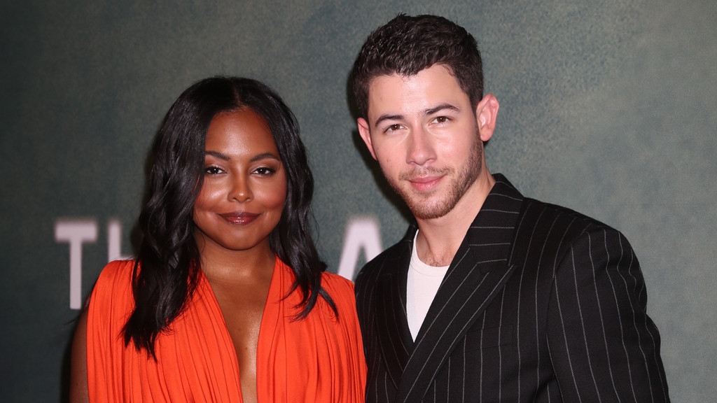 Nick Jonas garners mixed reviews for new Broadway show