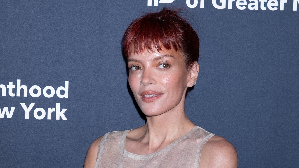 Lily Allen dating James Norton
