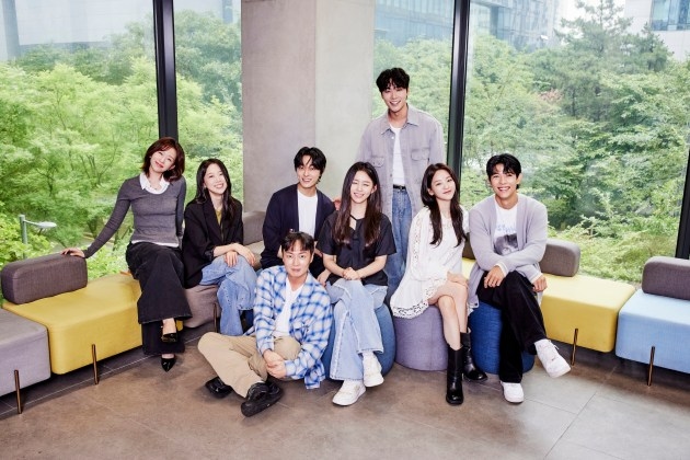 ‘Squid Game's Kim Si-eun & Roh Jae-won Join ‘All Of Us Are Dead' As Korean Zombie Drama Season 2 Enters Production