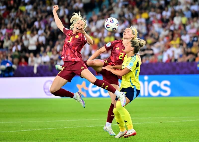 Huge frustration as Germany suffer biggest defeat at a women's Euro