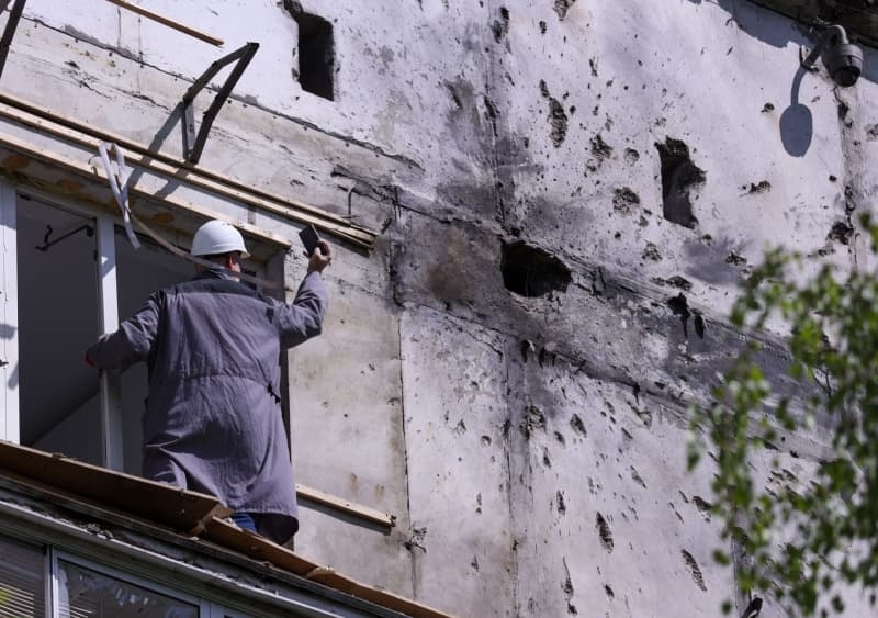 Ukrainian drone strikes leave 60,000 stranded at Russian airports