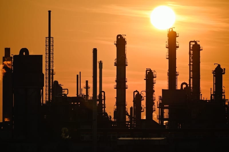 German chemical industry picks up after long lean spell