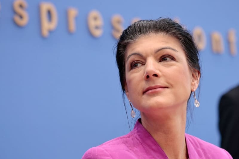 Top German court blocks populist party's challenge to election result