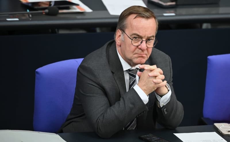 German minister slams fellow Social Democrats over Russia stand-off