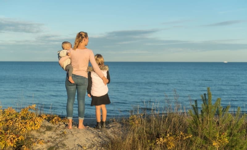 When parents play favourites with children, they're playing with fire