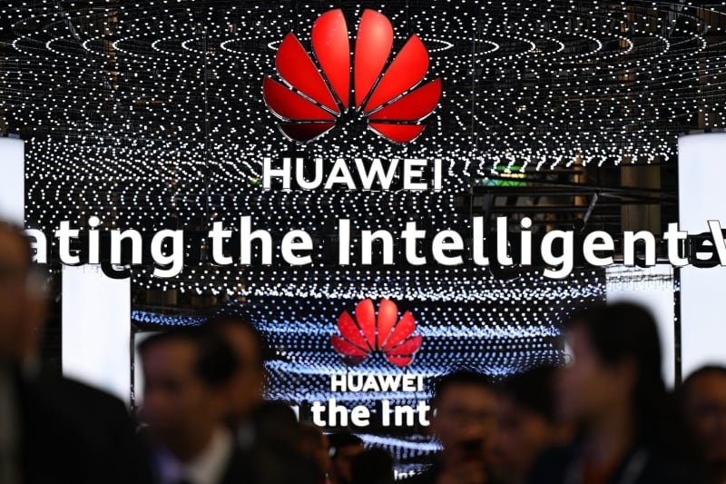 Huawei makes bold claim with 3,000 km-range electric car battery