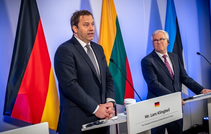 German finance minister warns coalition of looming austerity