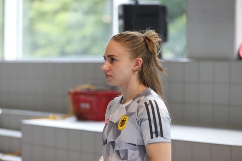 'It is sad' - German synchronised swimmers to worlds via donations