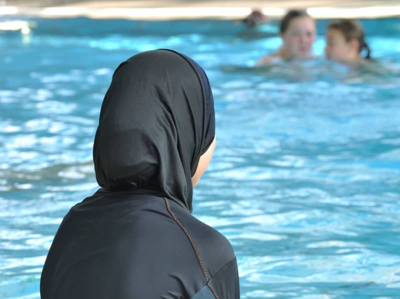 Syria: Women should wear burkinis, 'appropriate' swimsuits on beaches