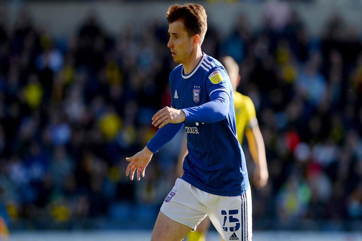 Ex-Town midfielder departs League One club after short spell