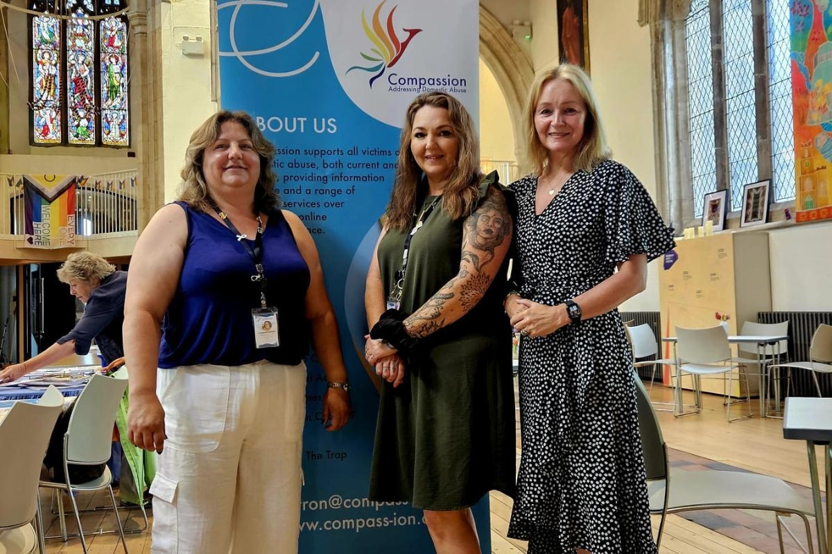 Charities to receive £75,000 grants to support domestic abuse victims