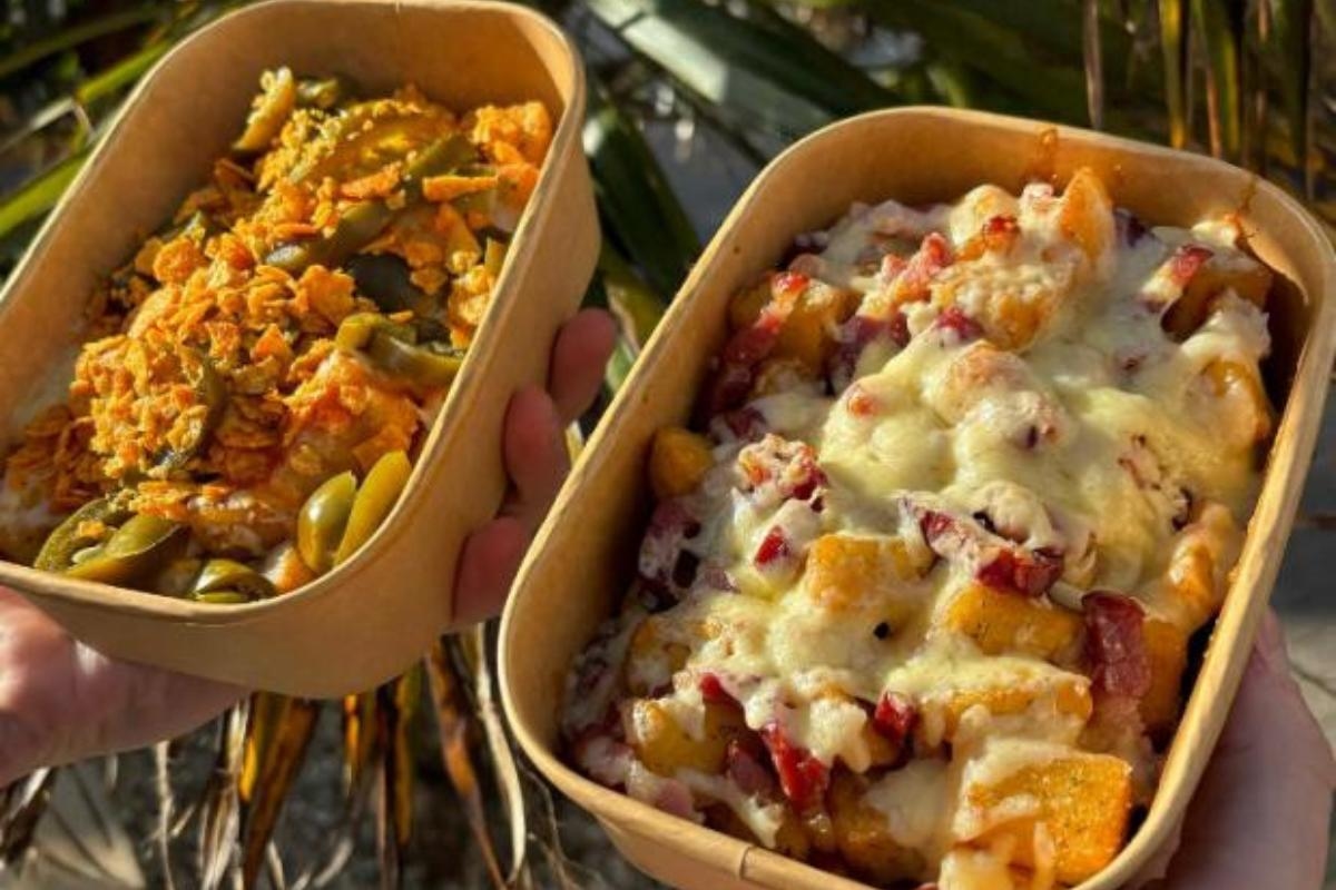 TikTok food star reviews 'indulgent' takeaway on the coast