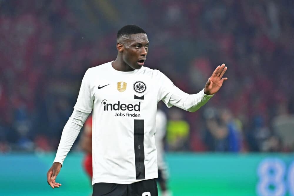 Manchester United and Newcastle Eye Move for PSG Forward