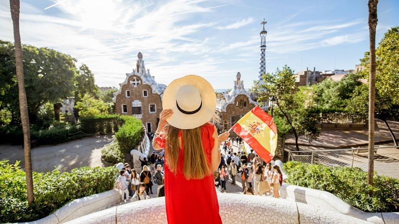 Spain overtakes Japan in GDP per capita - what is behind the numbers?