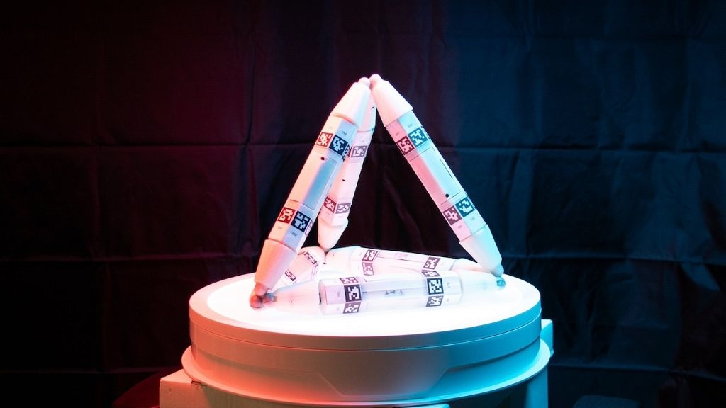 Cannibal robot? Scientists develop a robot that can grow and heal by eating others