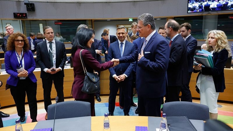 EU-US trade talks near 15% tariff deal, Brussels remains ready to retaliate