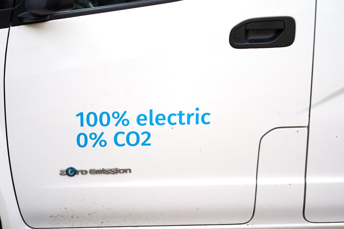 Why is the Mayor turning back the clock on e-vans?