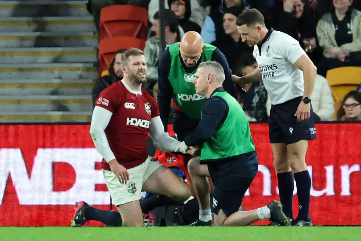 Lions: Elliot Daly set for X-ray as full-back seen icing wrist after injury scare