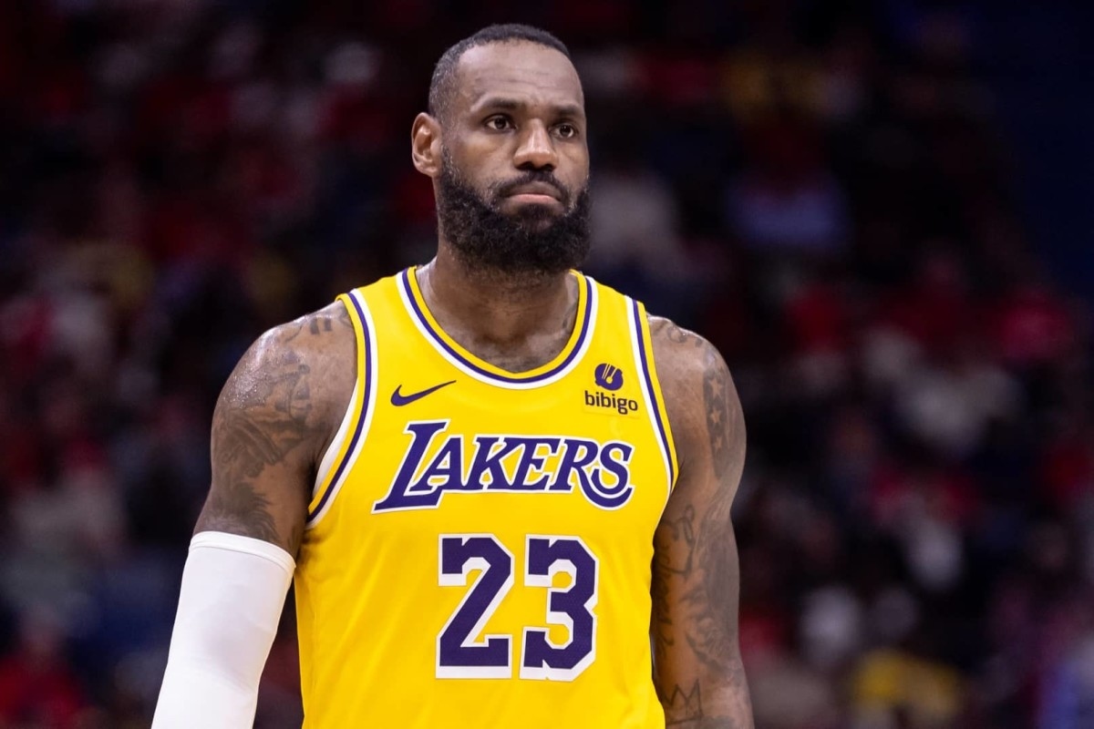 LeBron James Once Hinted At Two Teams Where He Could Make An Immediate Impact; Trade Rumors Are Heating Up
