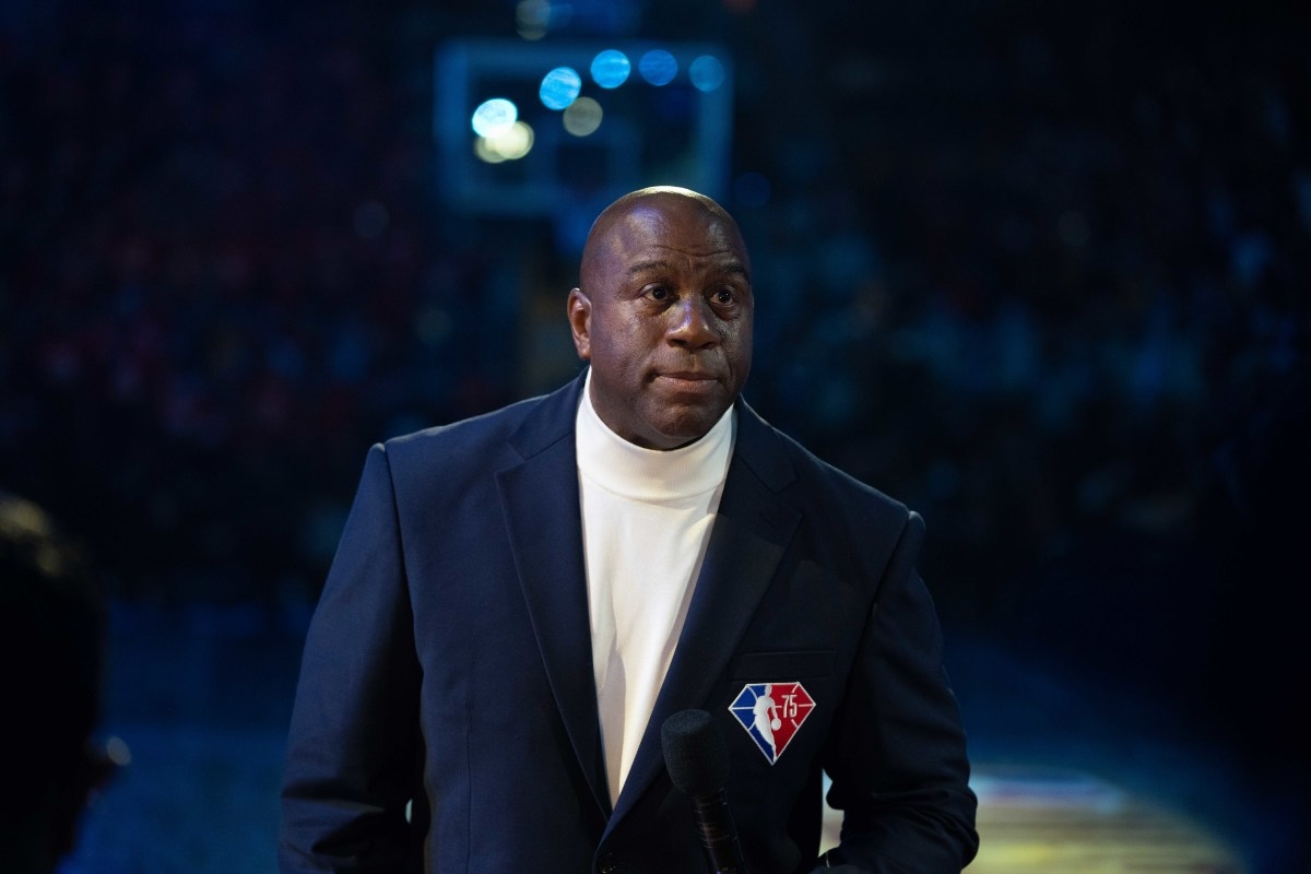 Magic Johnson Enjoys His Vacation On $140 Million Yacht