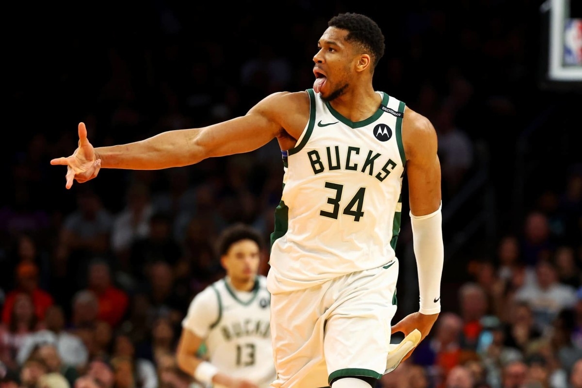 Giannis Antetokounmpo's Cryptic Reaction Seems To Mock Trade Rumors As Warriors, Knicks Show Interest