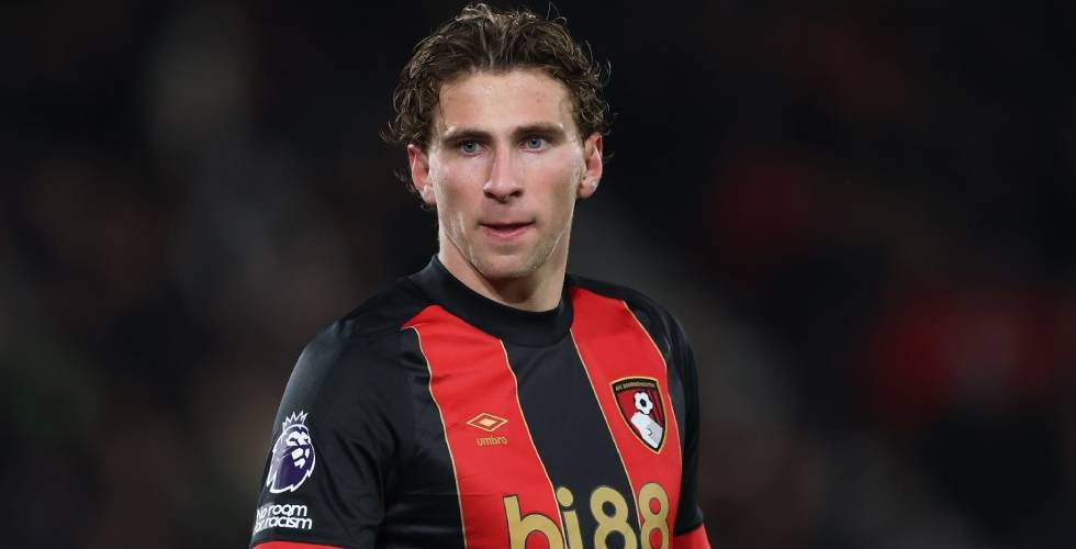 PSG Push Harder to Sign Bournemouth Star Illya Zabarnyi