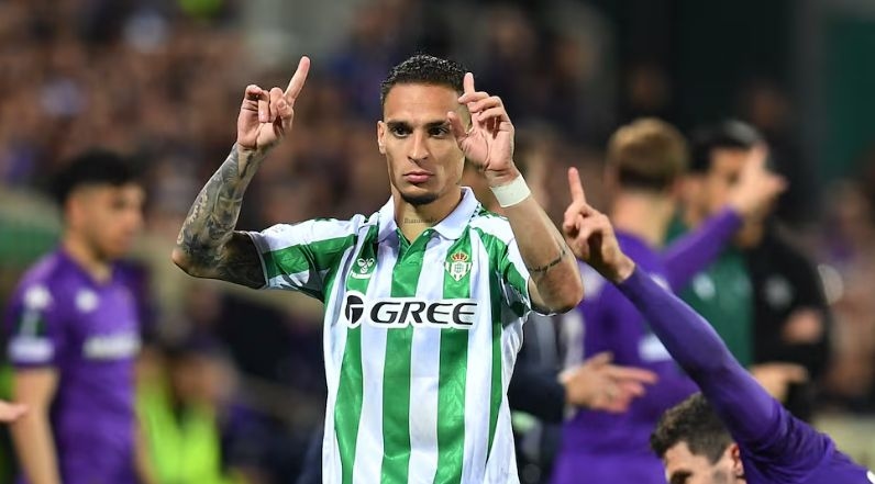 Antony suffers fresh transfer rejection as Real Betis hopes fade