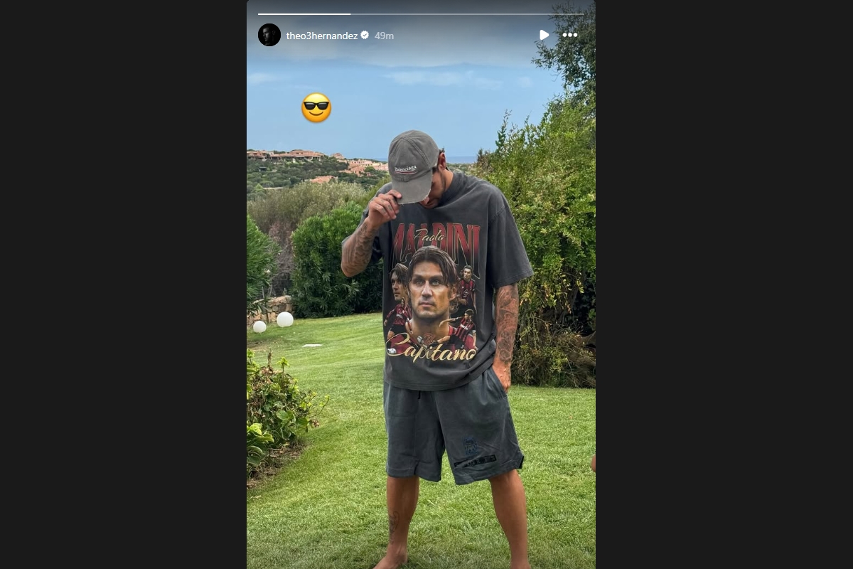 Theo Hernandez trolls AC Milan chiefs with Maldini merchandise