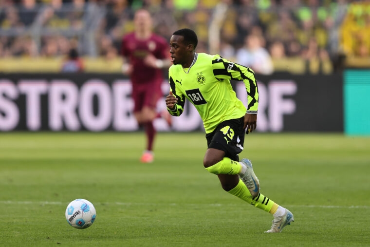 Borussia Dortmund confirm Gittens transfer agreement with Chelsea