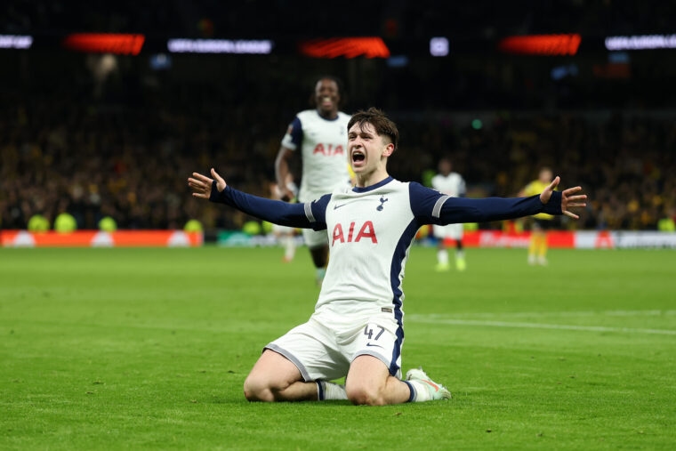 Dortmund eye Spurs prodigy Mikey Moore as Gittens replacement