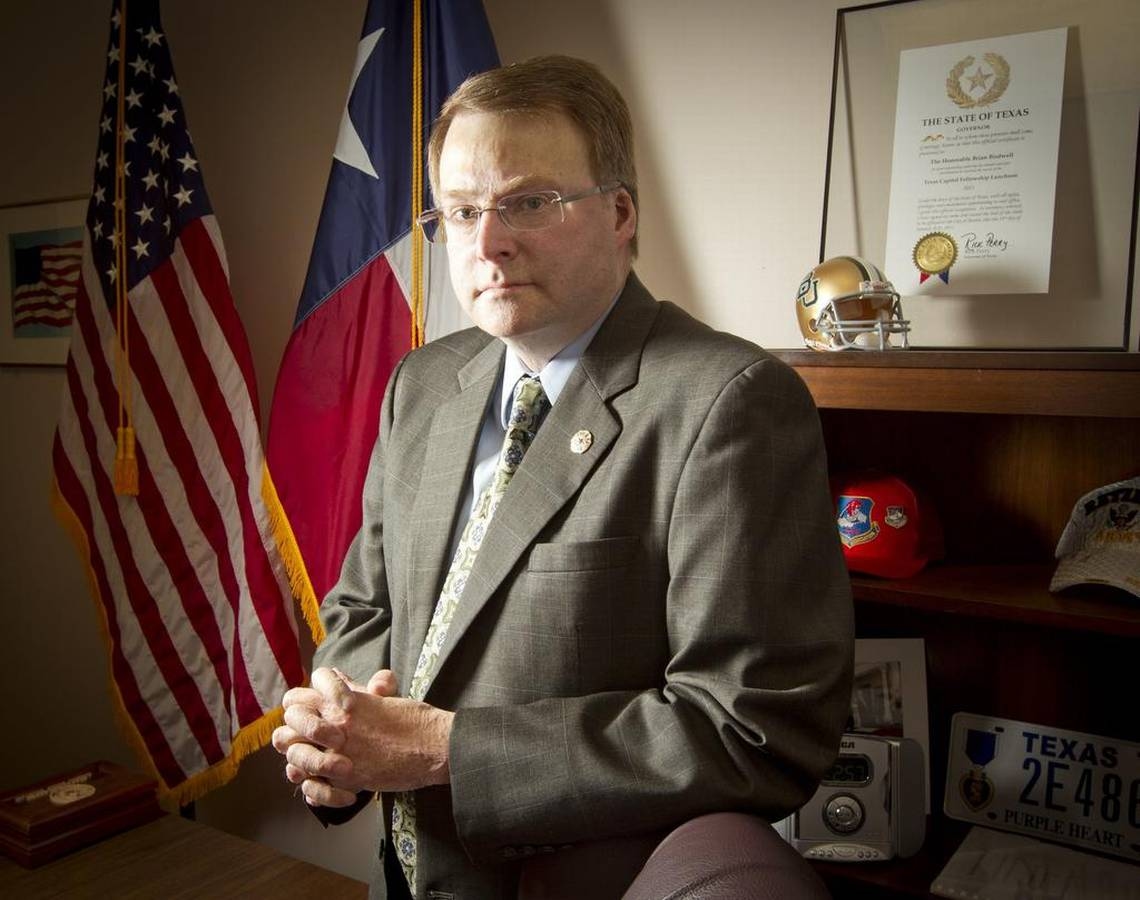 Fort Worth area state senator announces retirement; House member seeks seat