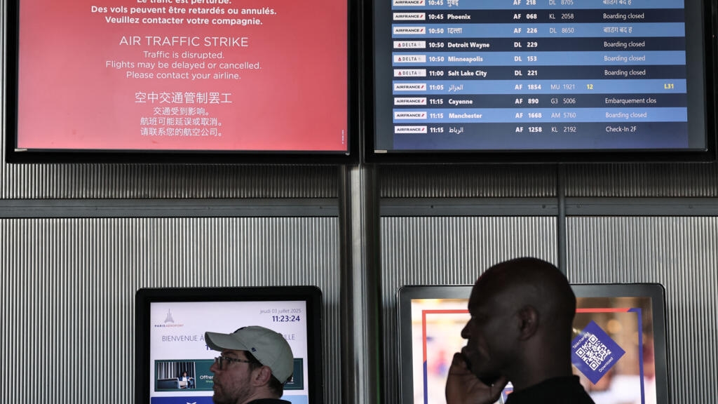Flight delays, cancellations as French air traffic controller strike continues