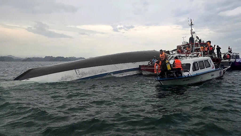 At least 28 dead after tourist boat capsizes in Vietnam's Ha Long Bay