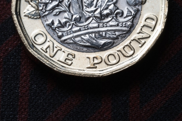 Sterling Mostly Holds Strength Despite Lower Inflation