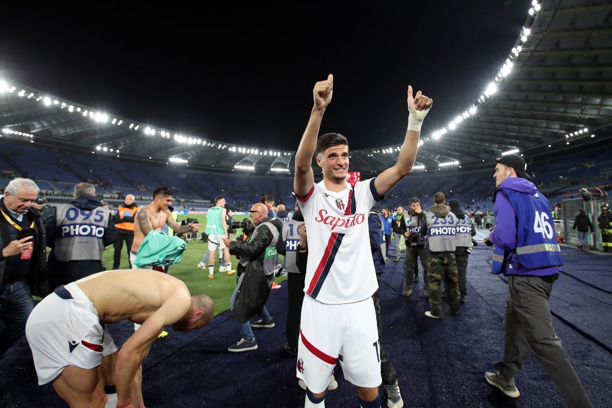 Auxerre open talks to sign Bologna's Oussama El Azzouzi