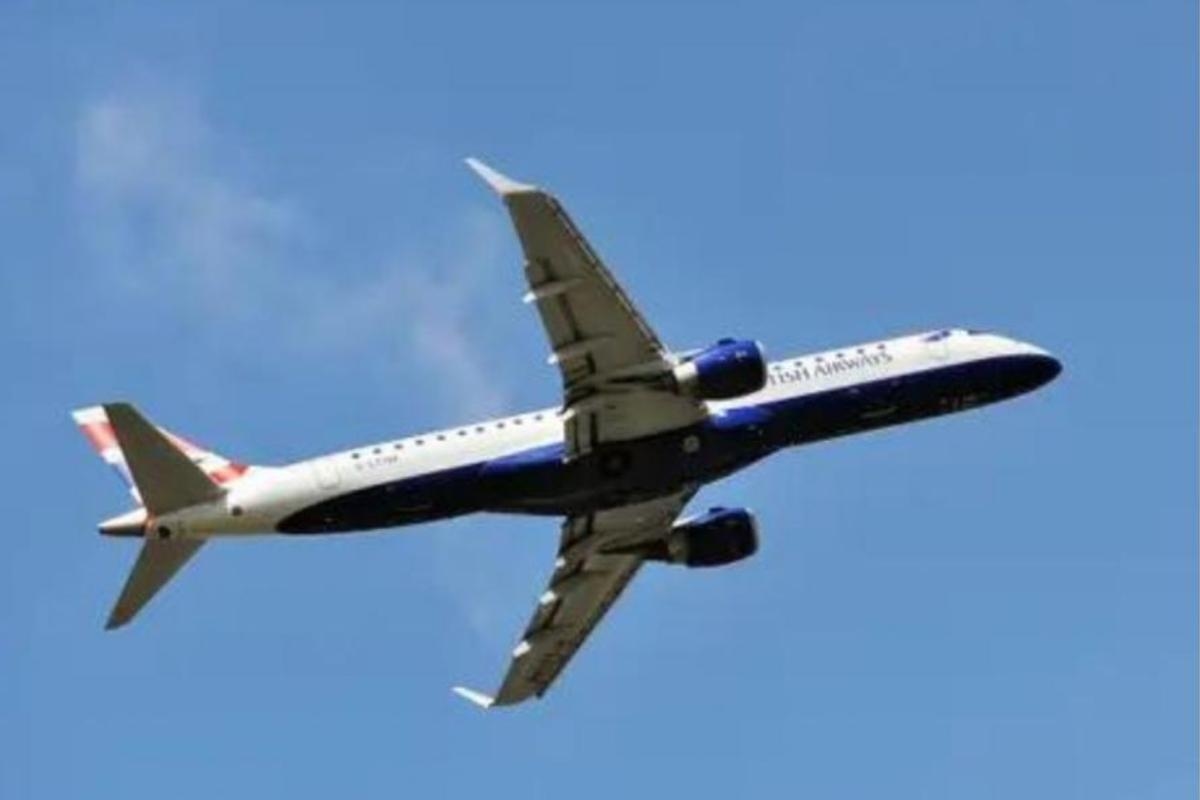 Glasgow tourists stranded as two major airports face 'near-total shutdown'